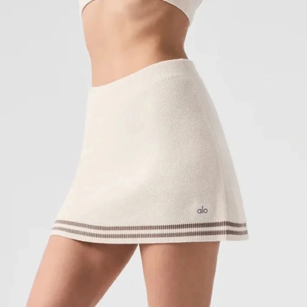 Alo Yoga Tennis Club Sweater Knit Bra & Skirt Set Ivory Gravel Size Small BNWT
